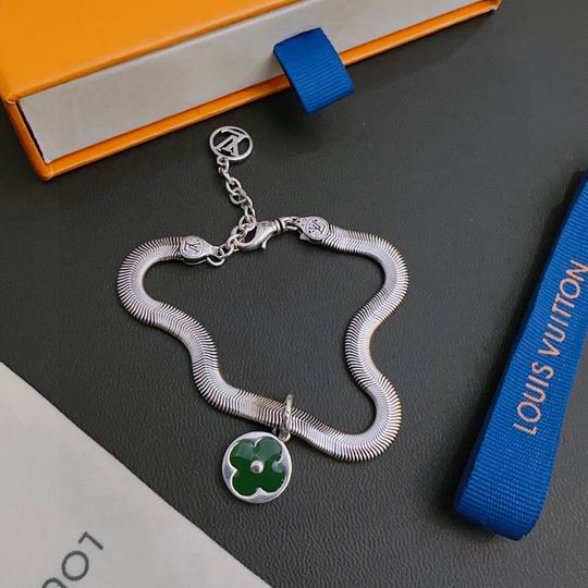 LV Bracelet 11lyh562